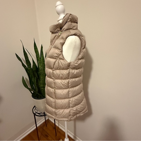 Athleta | Downabout Funnel Neck Puffer Vest - Picture 3 of 12